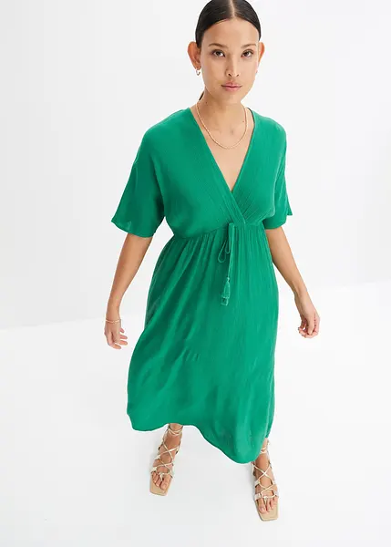 Jolie robe midi a manches volumineuses vert