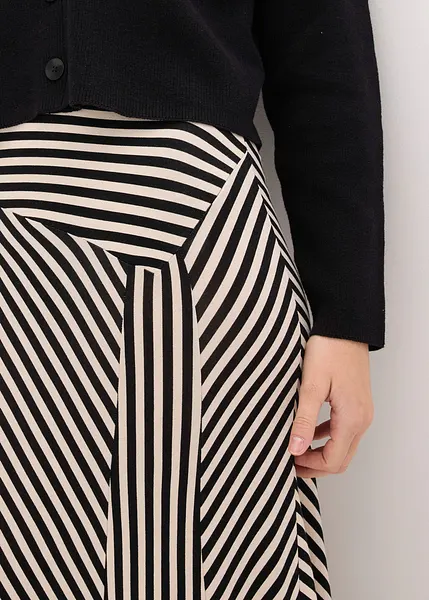 Veste spencer noire avec pigmentation blanche | Vinted