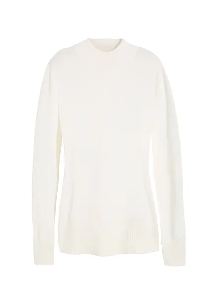 Pull basique en fine maille à col montant