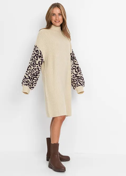 Robe en maille oversize avec motif léopard, bonprix