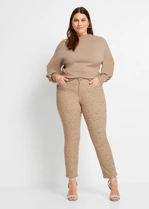 Pull oversize en viscose majoritaire, bonprix