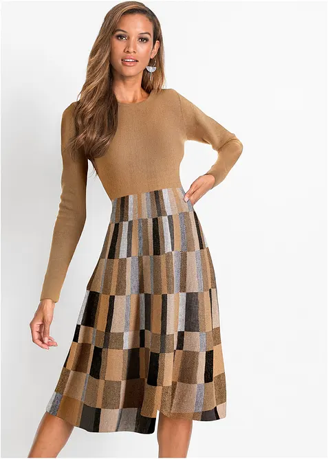 Robe évasée en maille à motif jacquard, bonprix