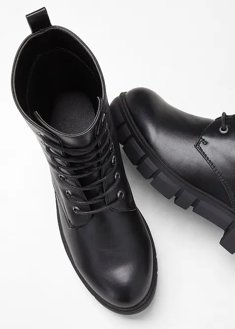 Boots à lacets et semelle crantée, bonprix