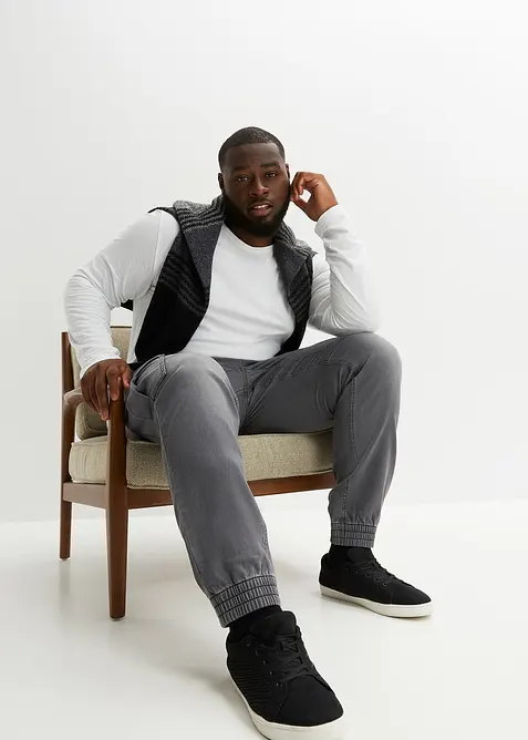 Jean jogger droit avec poches cargo, Regular, bonprix