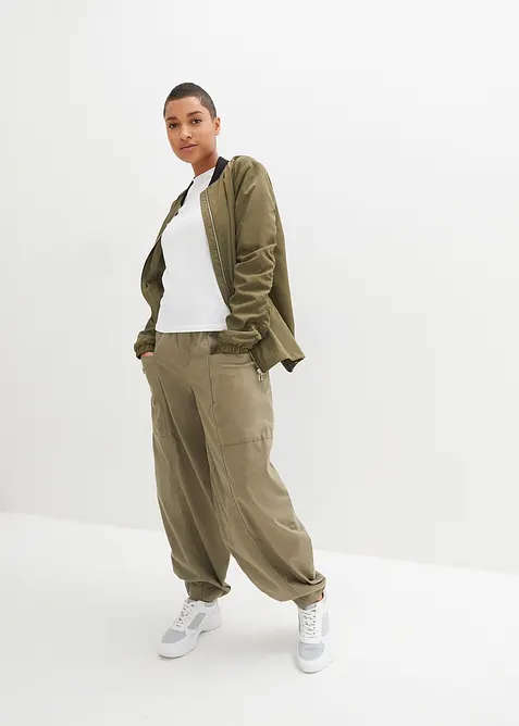 Pantalon en twill de coton extensible, bonprix