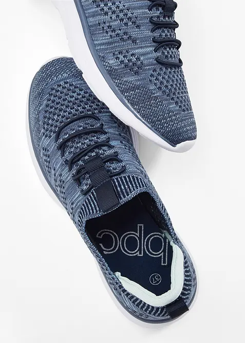 Sneakers confortables en matière douce, bonprix