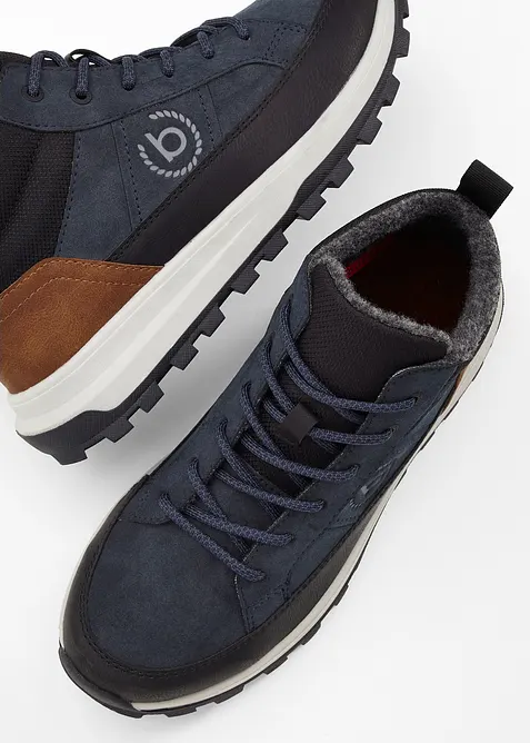 Boots lacées Bugatti à semelle crantée, Bugatti