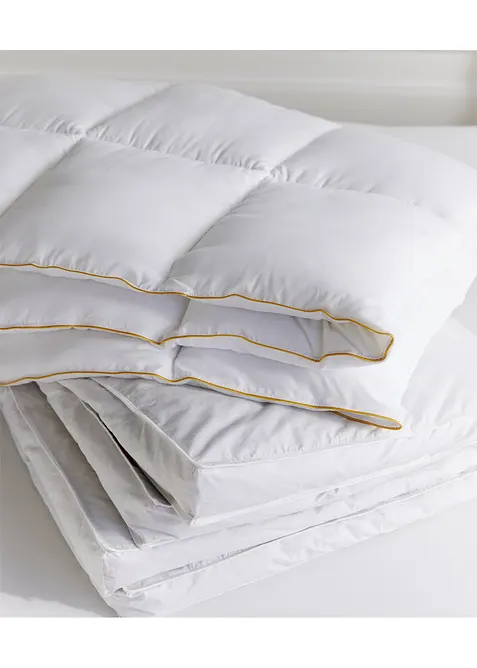 Couette toucher duvet chaude, bonprix