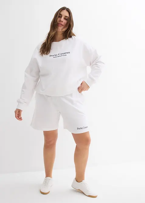 Short en molleton avec broderie, bonprix