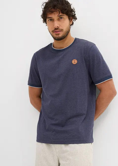 T-shirt aspect superposé avec écusson poitrine, bonprix