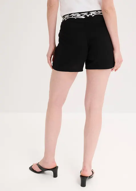 Short brodé en viscose mélangée, bonprix