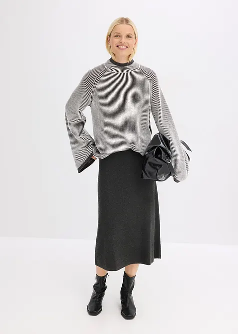 Pull oversize à col montant, bonprix