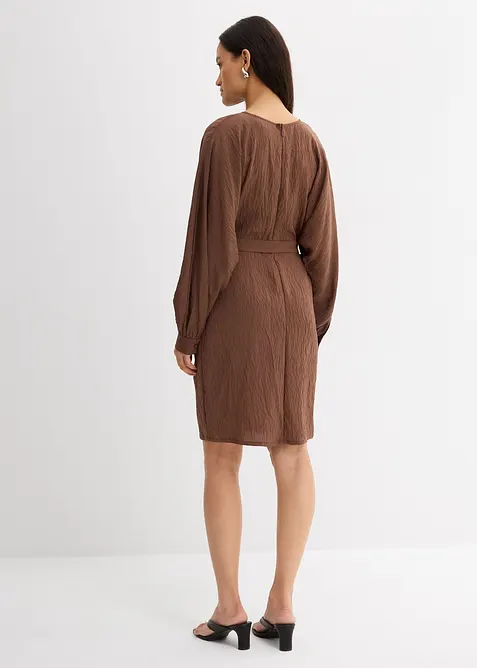 Robe courte et texturée en viscose extensible, bonprix