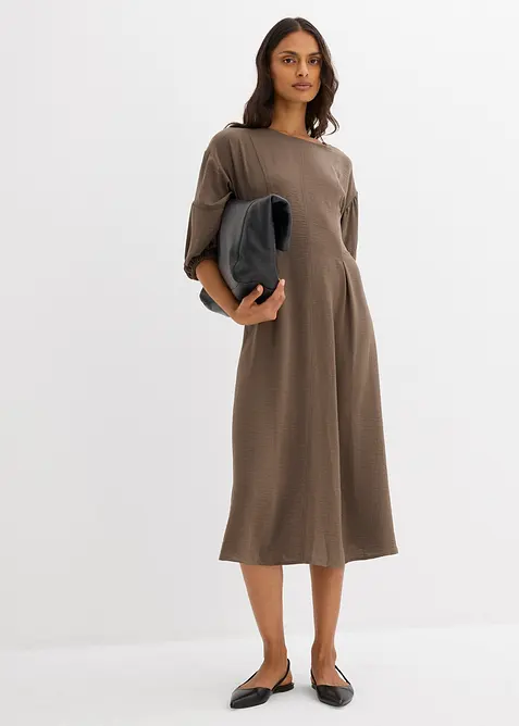 Robe en crépon, bonprix