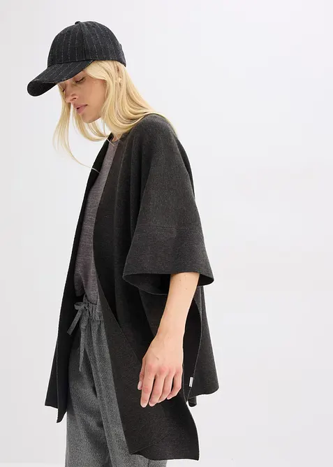 Cape oversize en maille, bonprix