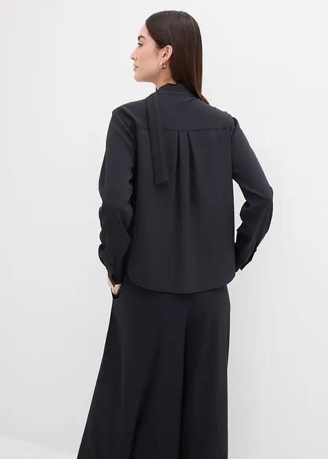 Blouse légèrement brillante, bonprix