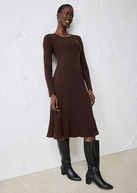 Robe pull en laine mérinos, bonprix