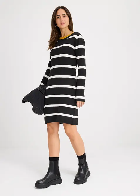 Robe près du corps en maille, bonprix