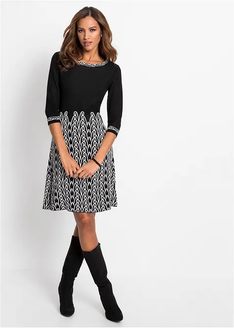 Robe évasée en maille à motif jacquard, bonprix