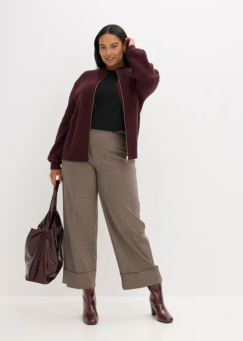 Gilet en maille torsad&eacute;e, bonprix