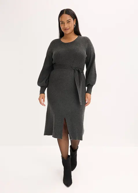 Robe pull fluide et c&ocirc;tel&eacute;e en viscose majoritaire, bonprix