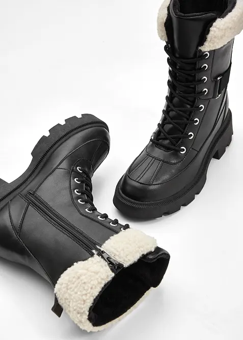 Boots fourrées à lacets, bonprix