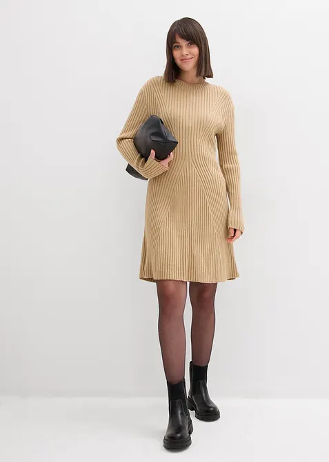 Robe courte en maille douce, bonprix