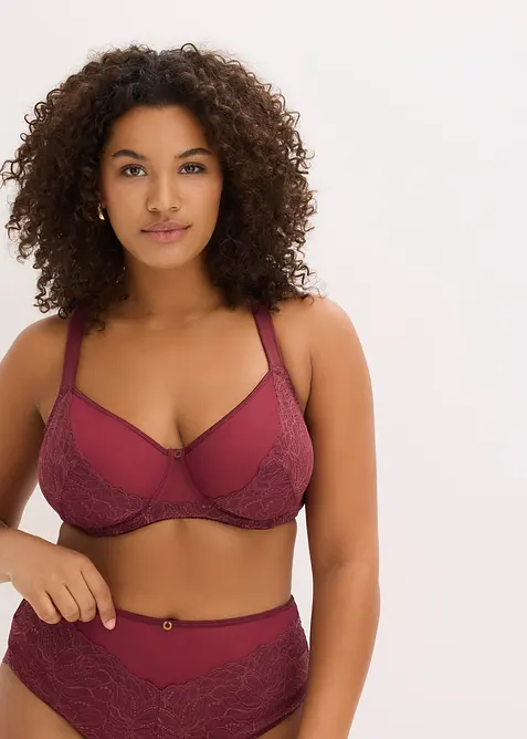 Soutien-gorge à armatures avec une jolie dentelle, bonprix