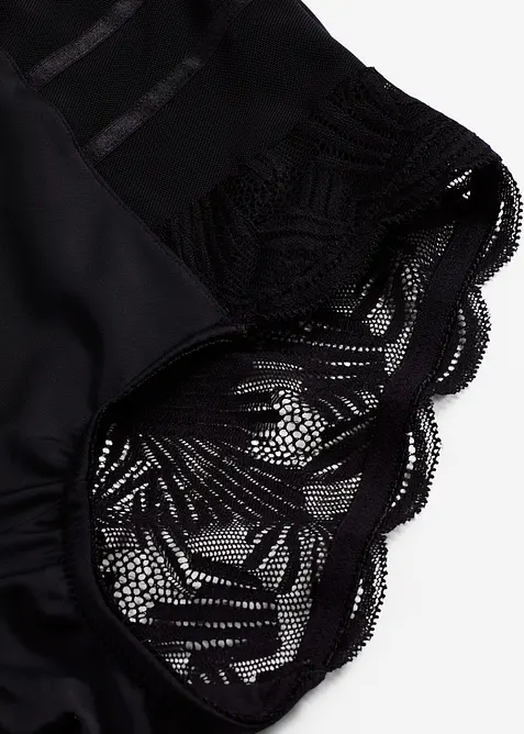 Slip sculptant avec dentelle, maintien mod&eacute;r&eacute;, bonprix