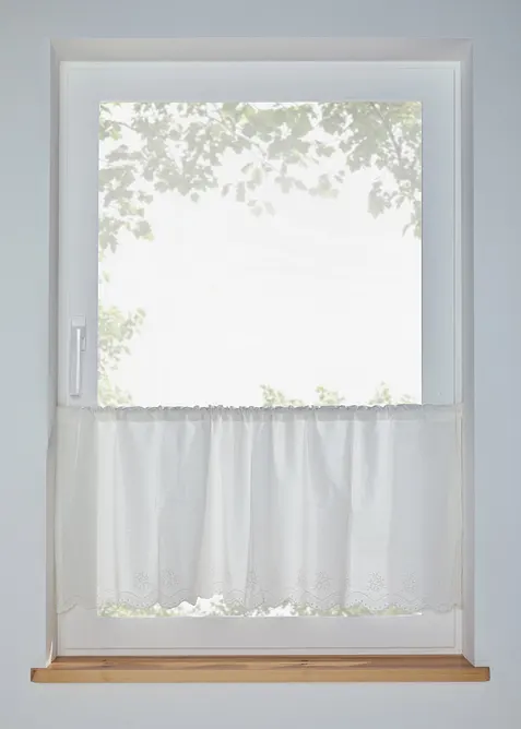 Brise-bise brod&eacute; en coton, bonprix