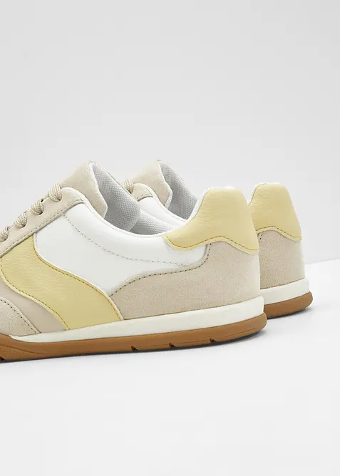 Sneakers au look r&eacute;tro, bonprix