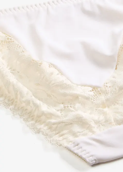 Slip avec une jolie dentelle, bonprix