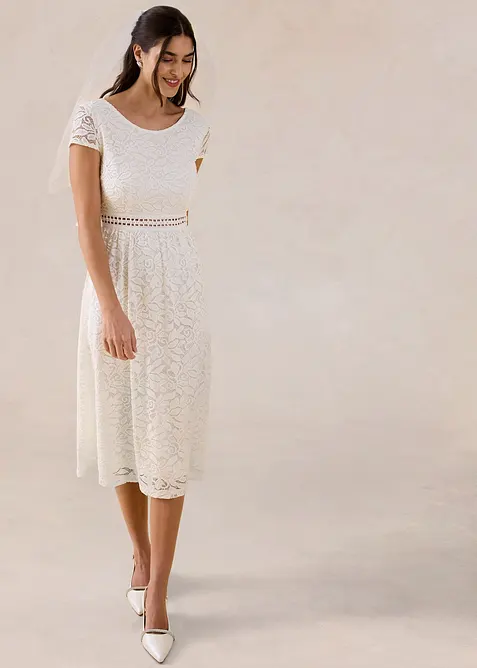 Robe en dentelle avec empi&egrave;cement crochet &agrave; la taille, bonprix