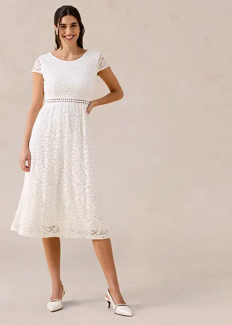 Robe en dentelle avec empi&egrave;cement crochet &agrave; la taille, bonprix