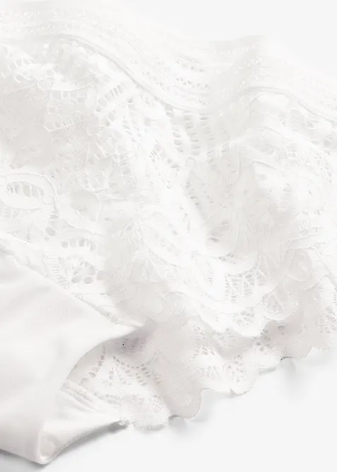 Culotte en dentelle raffin&eacute;e, bonprix