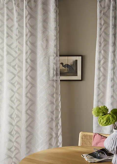 Voilage en tissu d&eacute;vor&eacute; (1 pce), bonprix