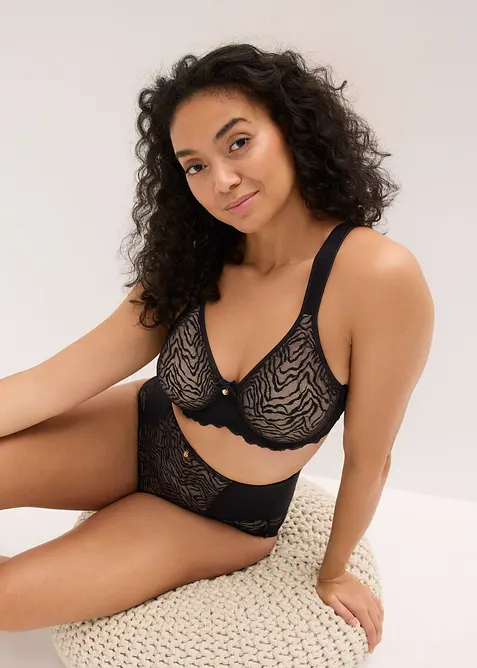 Soutien-gorge minimiseur &agrave; bretelles rembourr&eacute;es, bonprix