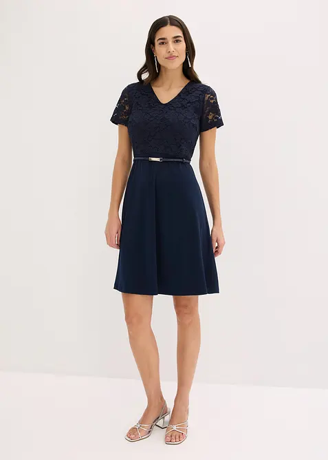Robe courte avec ceinture et dentelle, bonprix
