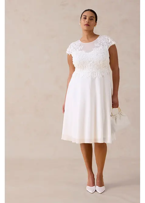 Robe de mari&eacute;e avec dentelle, bonprix