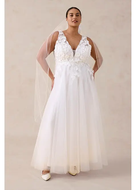 Robe de mari&eacute;e en tulle avec fleurs appliqu&eacute;es, bonprix