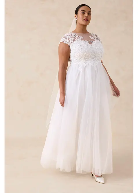 Robe de mari&eacute;e en tulle d&eacute;licat et dentelle, bonprix