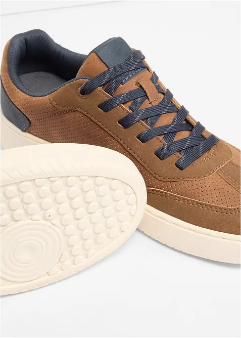 Sneakers Bugatti, Bugatti