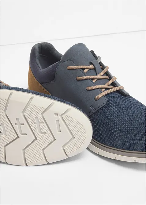 Chaussures Bugatti &agrave; lacets et semelle crant&eacute;e, Bugatti