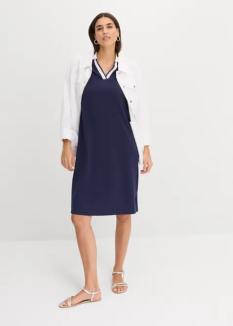 Robe longueur genou en tissu &eacute;ponge avec col polo, bonprix