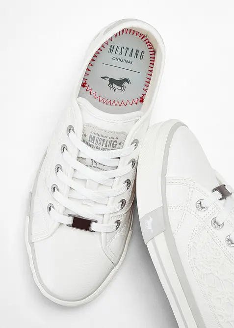 Tennis Mustang avec dentelle, Mustang