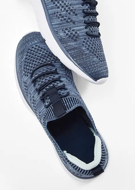 Sneakers &agrave; enfiler confortables en mati&egrave;re douce, bonprix