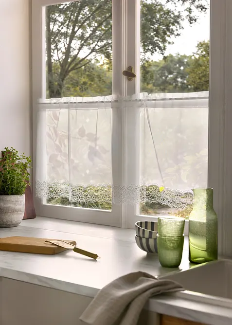 Brise-bise &agrave; bordure dentelle, bonprix