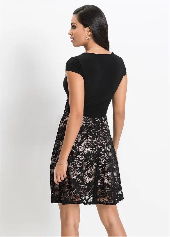 Mini-robe &agrave; dentelle, bonprix