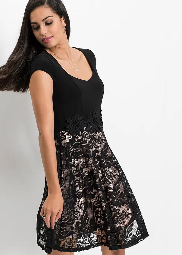 Mini-robe &agrave; dentelle, bonprix