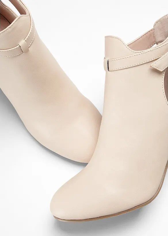 Bottines à découpes, bonprix